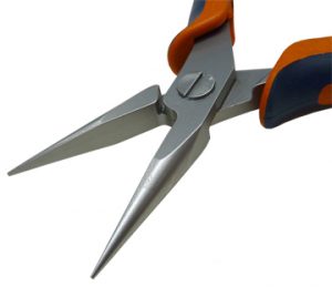 Long chain nose pliers