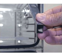 Desiccator Features - Spring Loaded Latches