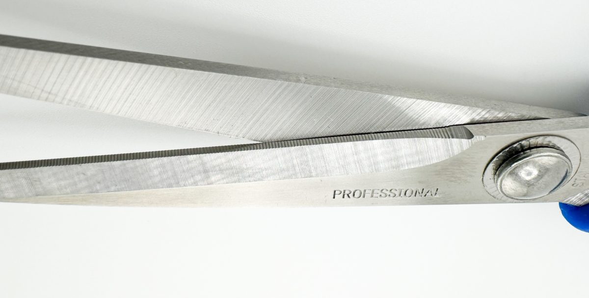 TDI 335MT-75GBH-SS 05 SmartCut Scissors with Straight Serrated Tip